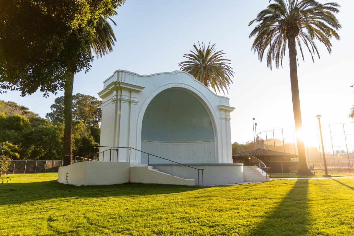 The Plaza del Mar Band Shell and surrounding trees during sunset